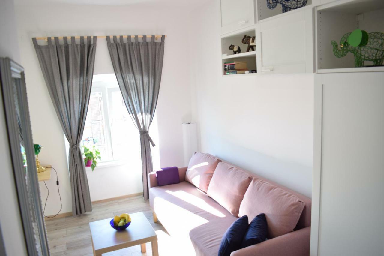 Apartman "Nicole" Pula Extérieur photo